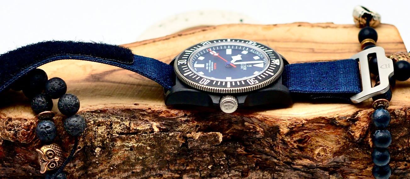 Tudor Sport Watches Pelagos FXD Red Bull Racing Edition 42mm Automatic w/ Full Set M25707KN